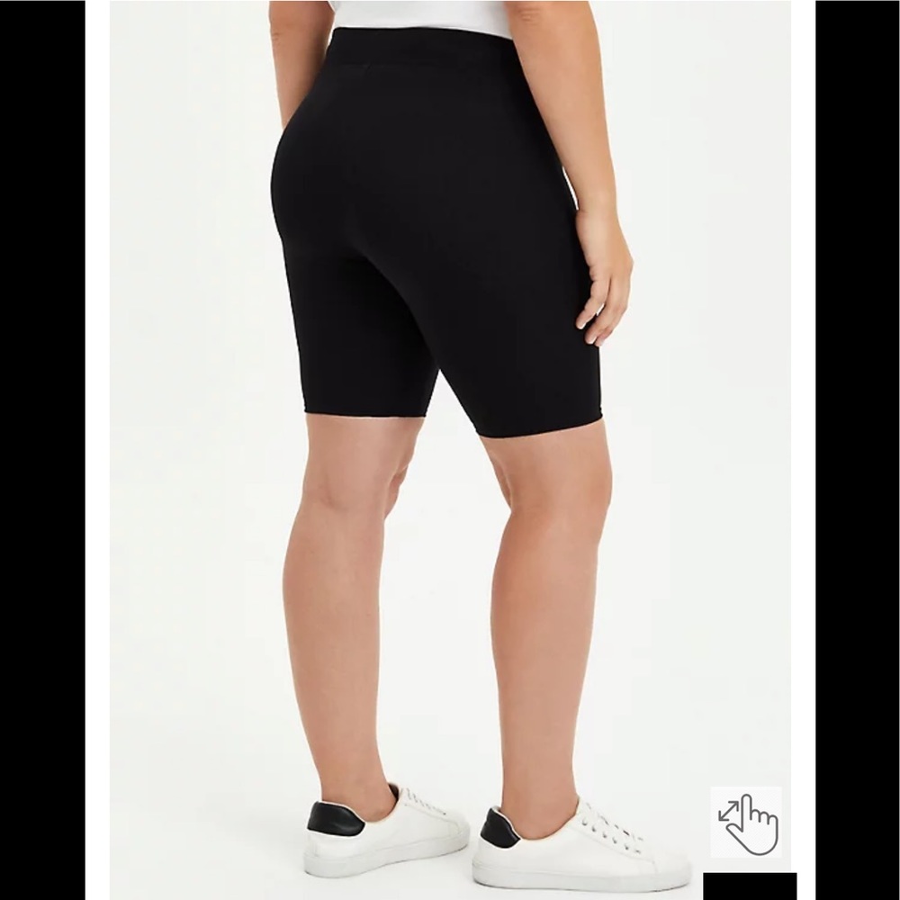 🍐 Torrid Nailhead ⚡️ bike shorts - Picture 3 of 5